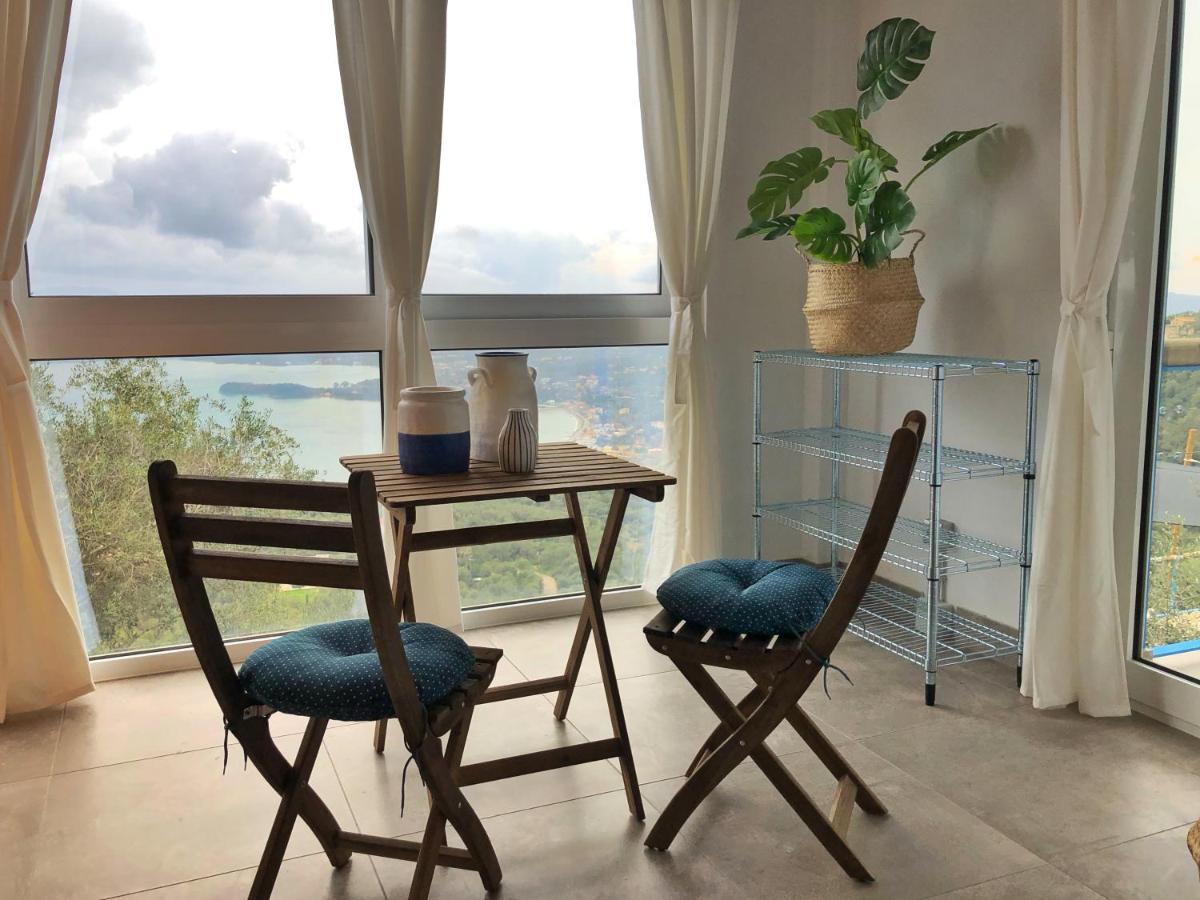 House Sienna Of Villa Intaba Best Views Corfiot Riviera Corfu Island Greece Contemporary Design Pool With Spectacular Sea Views Close To Ipsos Beach Pyrgi  Ngoại thất bức ảnh